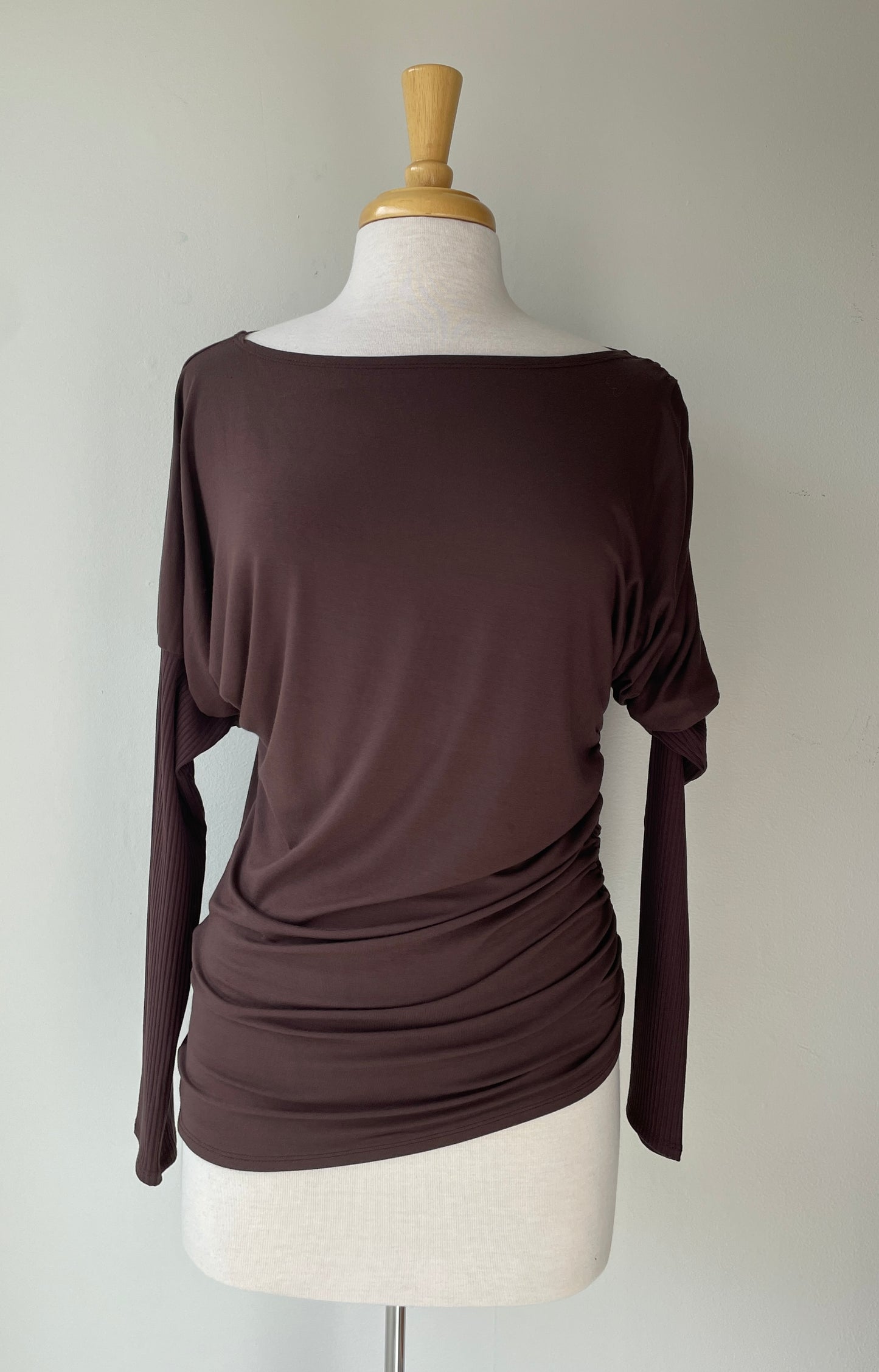 Haut asymétrique froncé | Salomé (Pinkmuchacha)