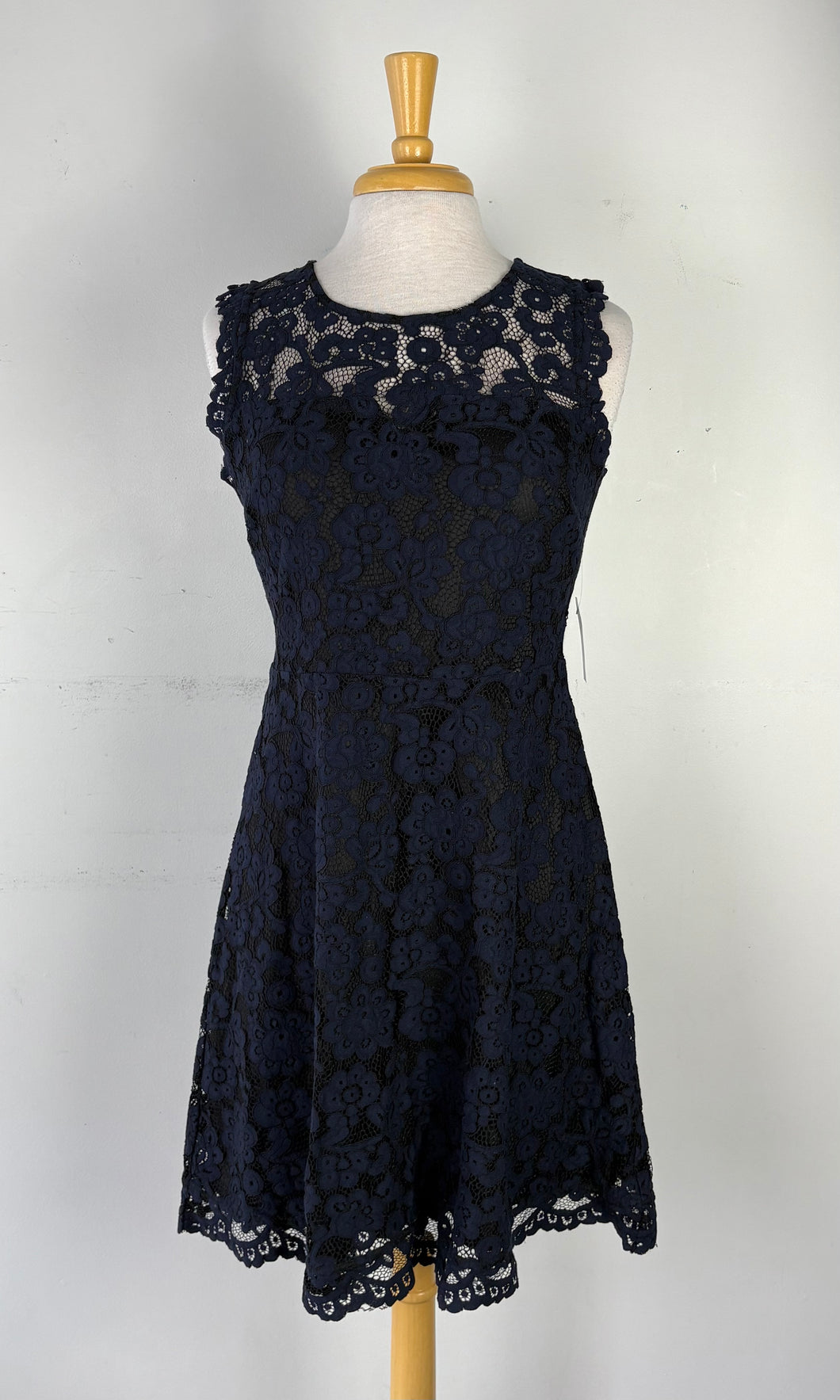 Robe dentelle marine/noire, pas manche | SRIV-11 (10 ans)