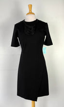 Charger l&#39;image dans la galerie, Robe noire, collier intégré, manche courte | JBAU-12 (8 ans fait petit)
