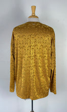 Charger l&#39;image dans la galerie, Haut jaune or damassé | CCAY-06 (S overseize)
