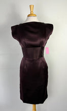 Charger l&#39;image dans la galerie, Robe prune satinée, pas manche, poche, ceinturon | NMIL-16 (6 ans)
