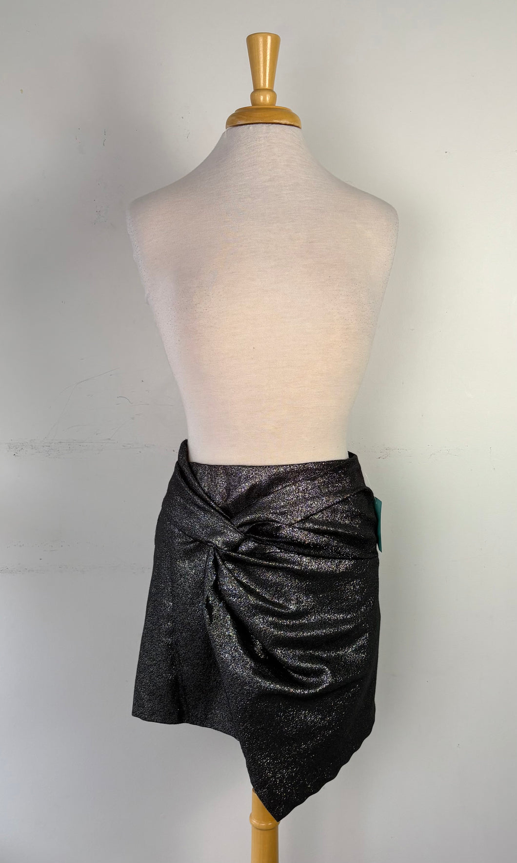 Jupe courte brillante, gris métal | VMAU-10 (M)