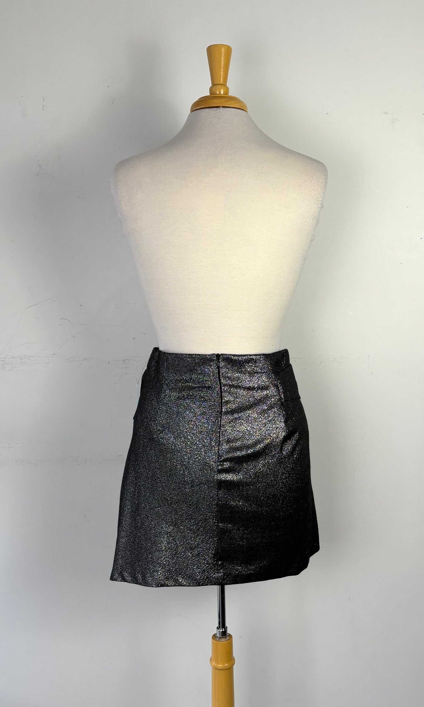 Jupe courte brillante, gris métal | VMAU-10 (M)