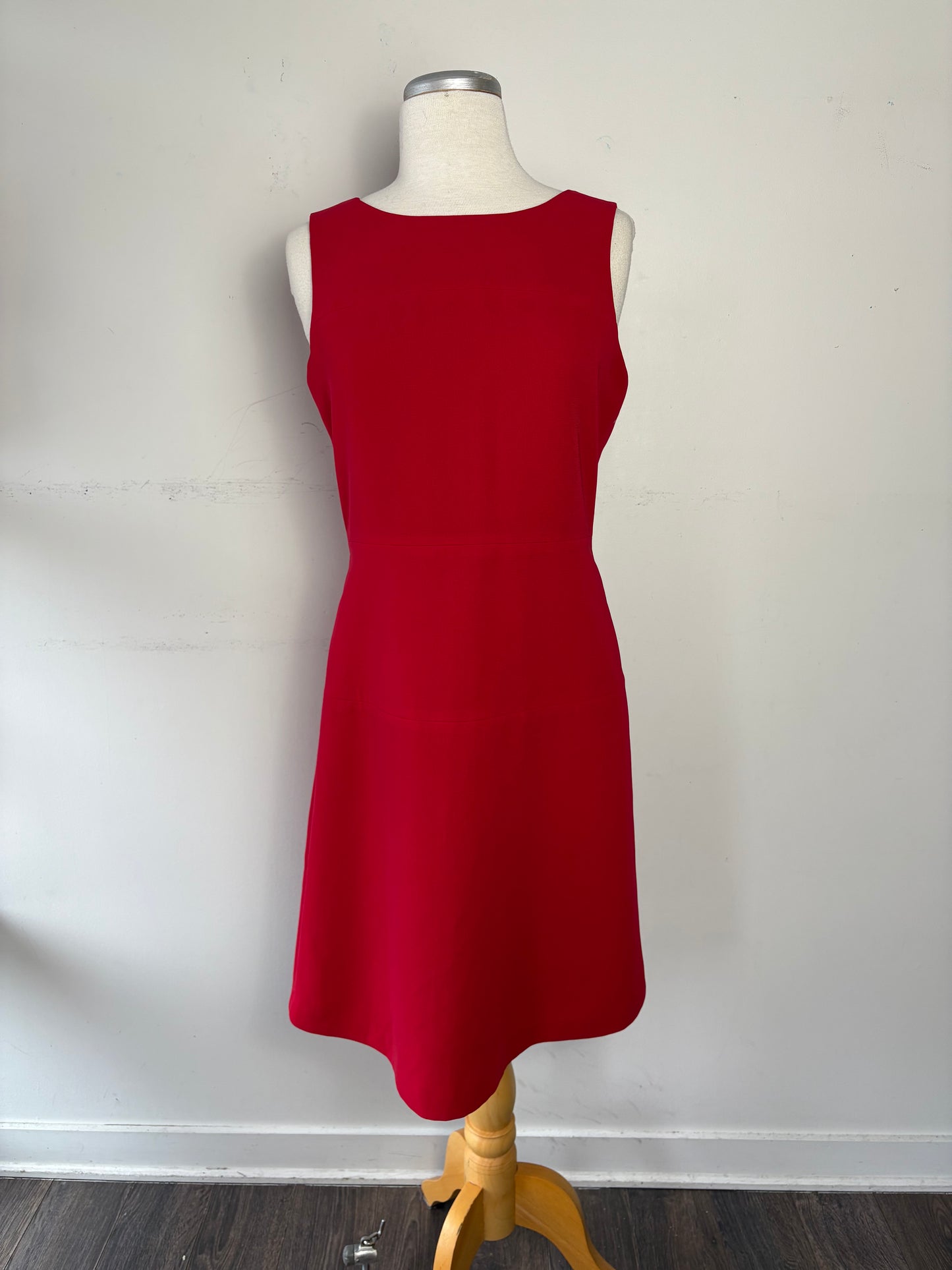Robe rouge pas de manche | SRIV-16 (10 ans)