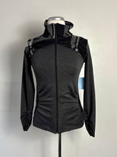 Charger l'image dans la galerie, Veste grise/noire  col montant | MKHA-06 (4 ans)
