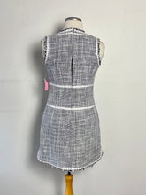 Charger l'image dans la galerie, Robe marine/blanc tissée, ceinture, pas manche | NMIL-09 (4 ans)
