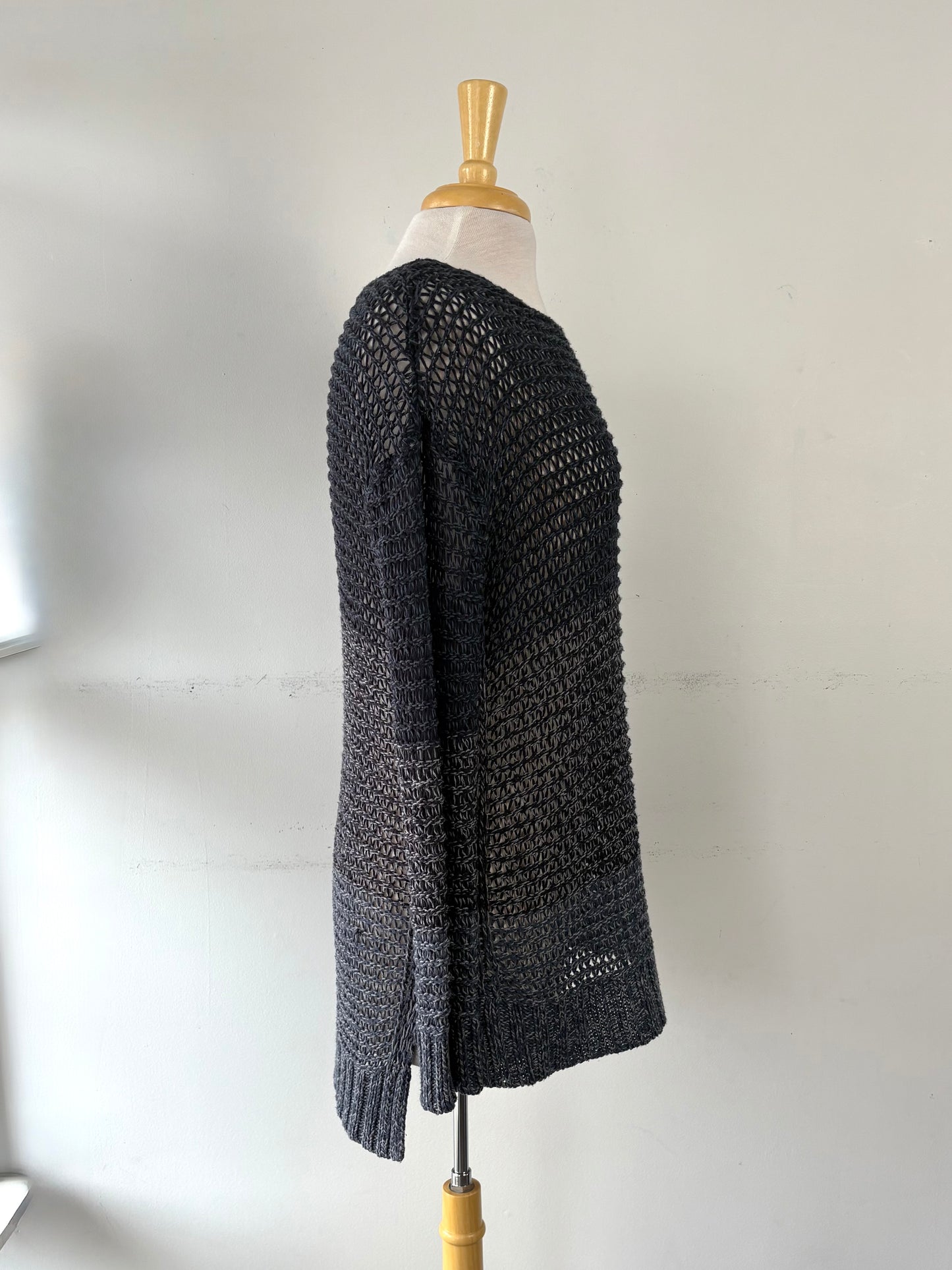 Chandail tricot ajouré marine, manche longue | MLAI-11 (M)