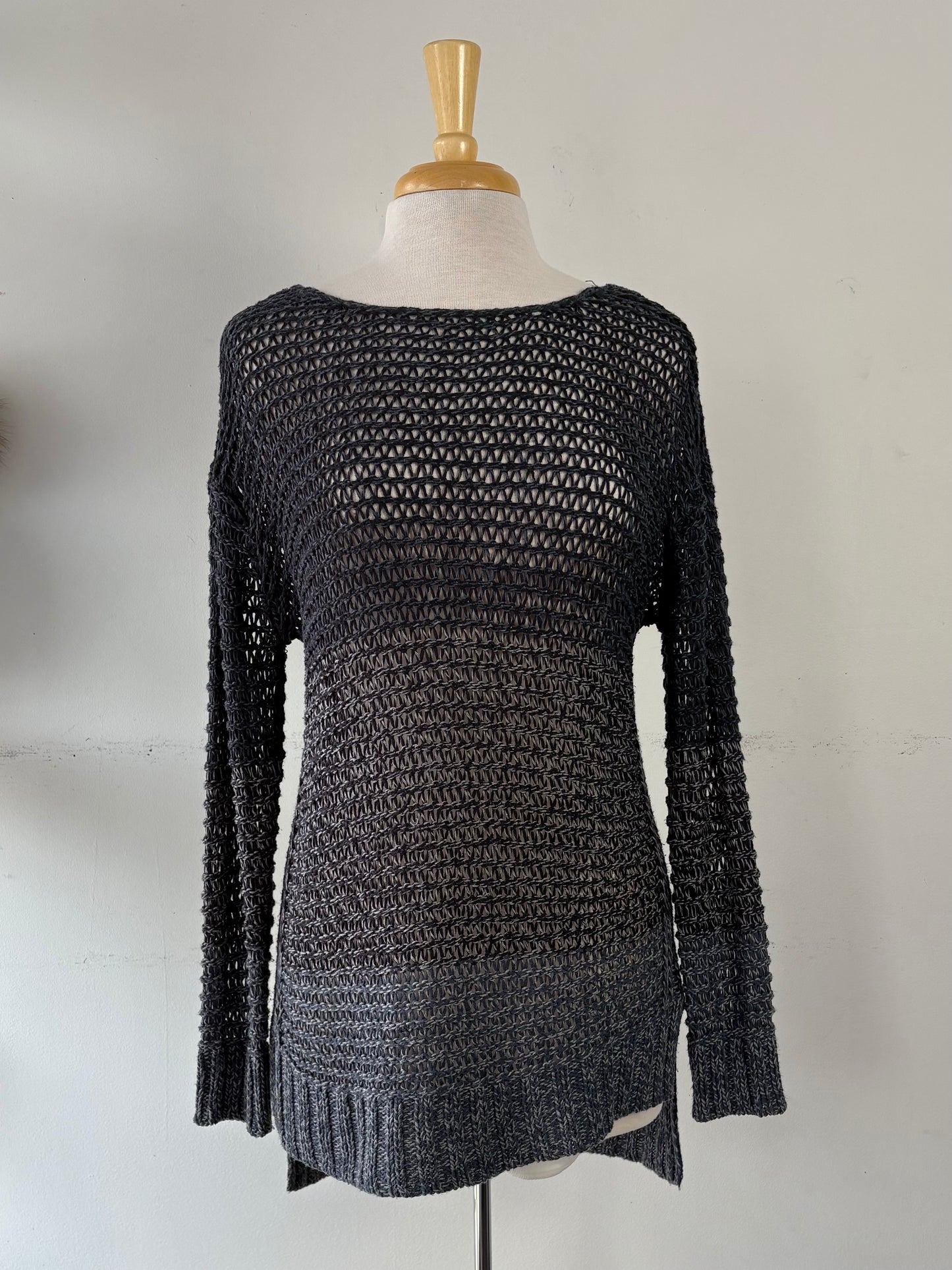 Chandail tricot ajouré marine, manche longue | MLAI-11 (M)