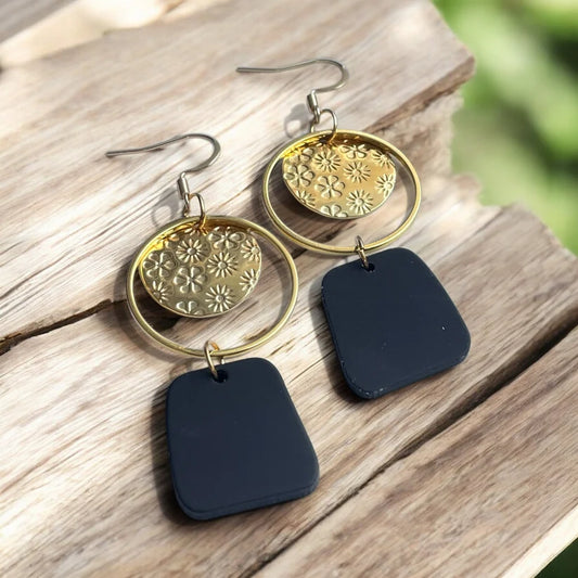 Boucle d'oreilles | La boucle or et noir | MF-406 | M Fantaisies