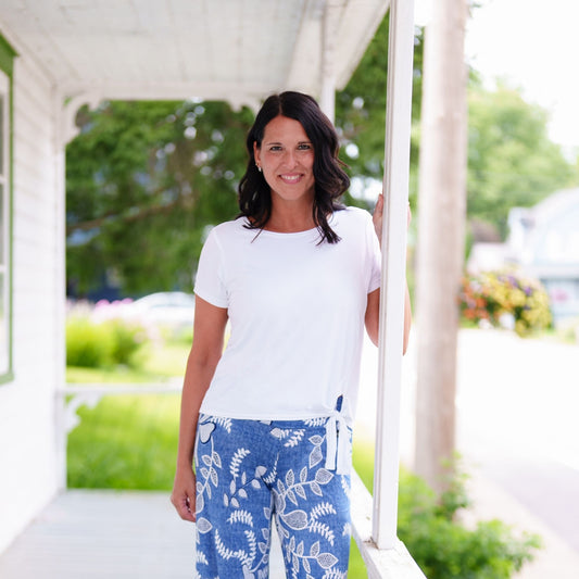 T-shirt avec noeud au bas | Tropical | Rien ne se perd