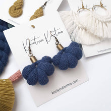 Charger l&#39;image dans la galerie, Boucles d&#39;oreilles nœud épais Beth
