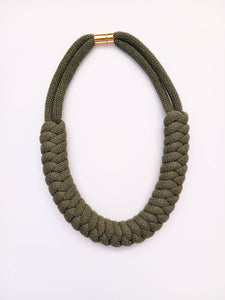 Collier Ari Snake Knot