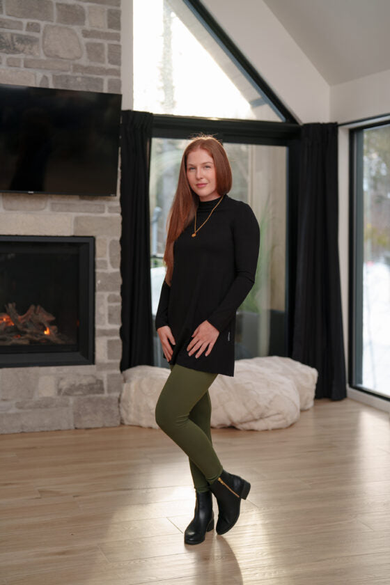 Legging Magog kaki, silhouette complète