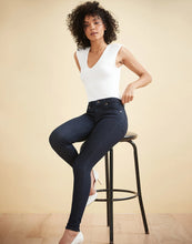 Charger l&#39;image dans la galerie, Yoga Jeans 2164NV-R30 Prague
